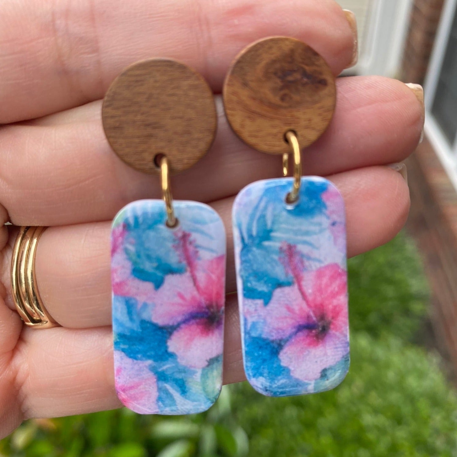 Summertime blue / pink / turquoise blue tropical floral polymer clay dangle earrings