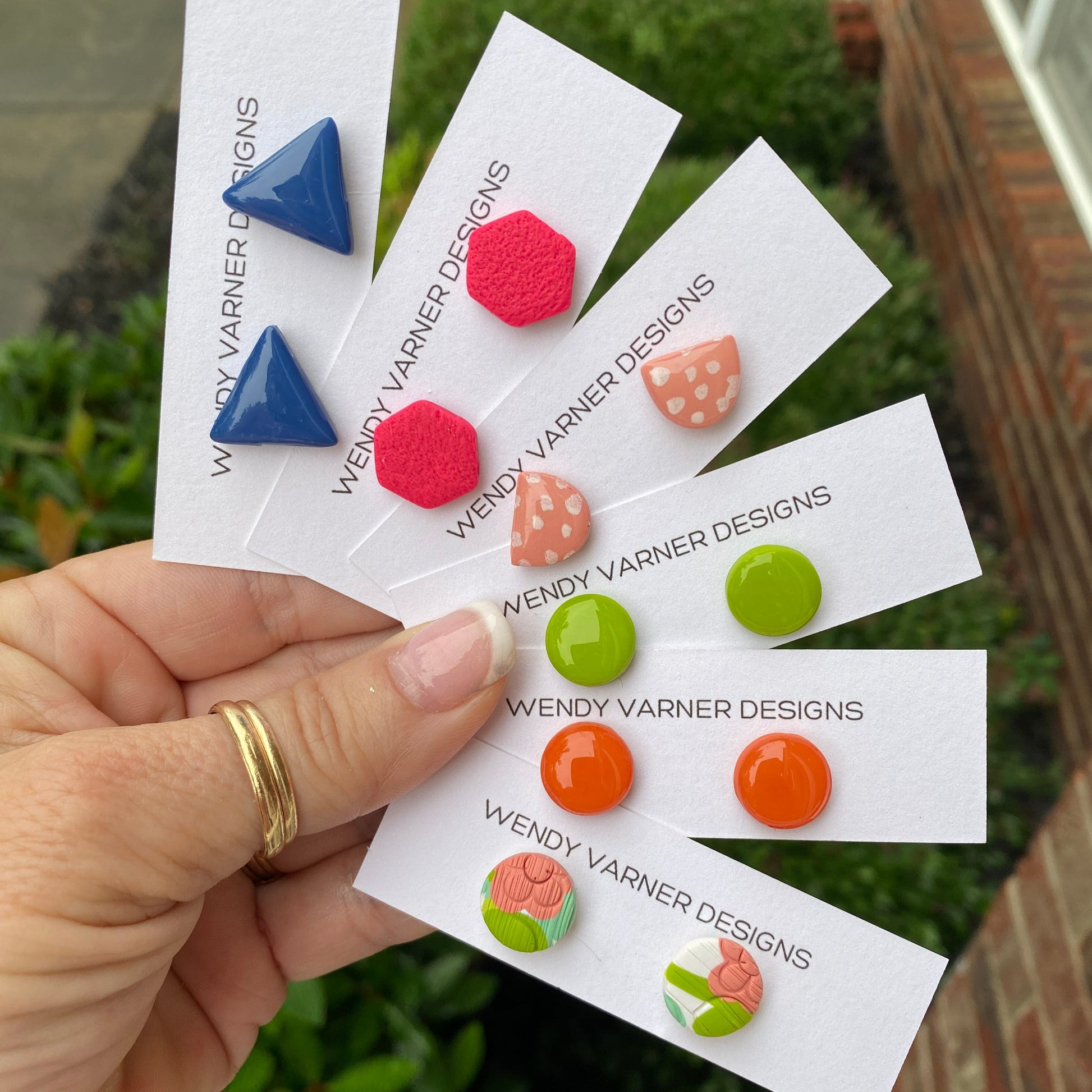 Polymer clay stud earrings for swag bag inserts comes in packs